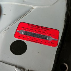 Oil level sticker